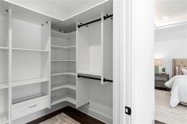 189 Brush Creek Court, Stockbridge, GA 30281