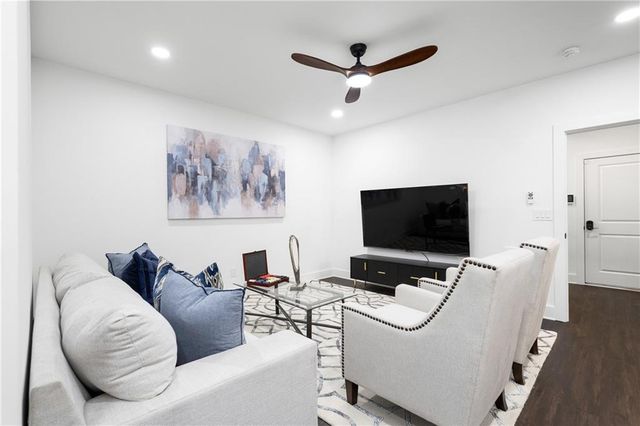 189 Brush Creek Court, Stockbridge, GA 30281