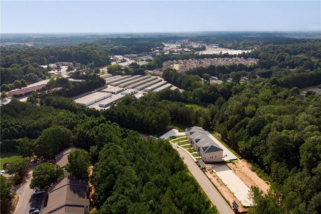 189 Brush Creek Court, Stockbridge, GA 30281