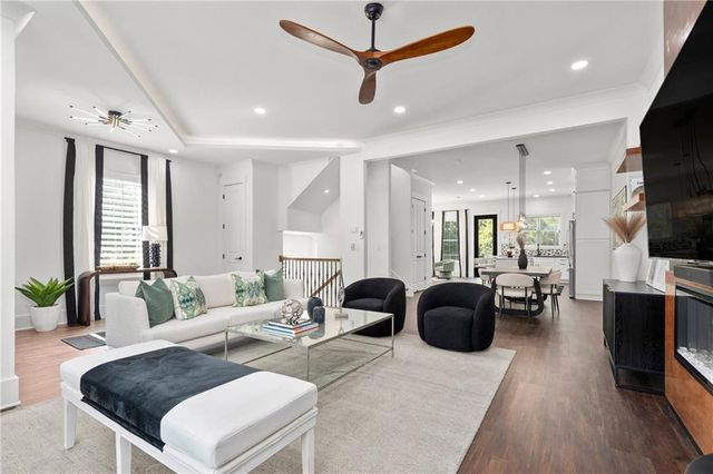 189 Brush Creek Court, Stockbridge, GA 30281