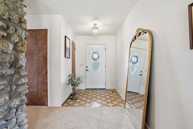 4330 S Lakewood Avenue, Tulsa, OK 74135
