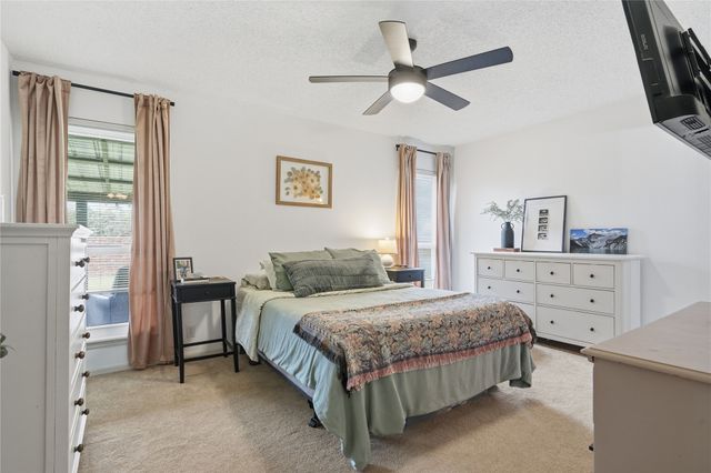 4330 S Lakewood Avenue, Tulsa, OK 74135