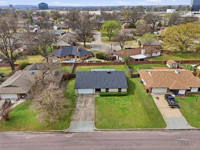4330 S Lakewood Avenue, Tulsa, OK 74135