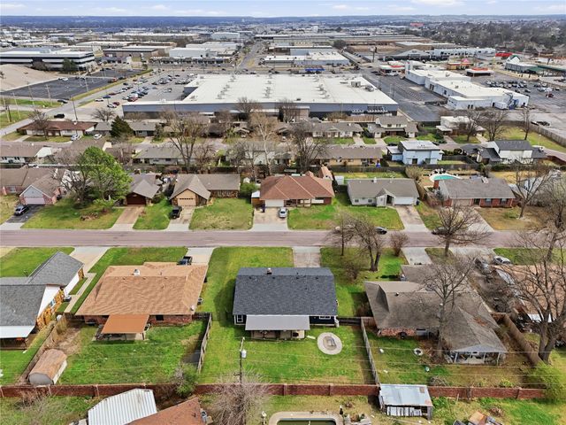 4330 S Lakewood Avenue, Tulsa, OK 74135