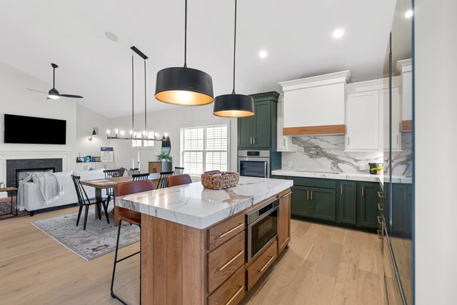 4121 Meadowlark Road, Lexington, KY 40509