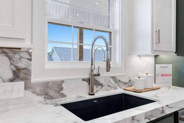 4121 Meadowlark Road, Lexington, KY 40509