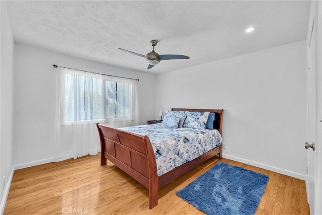 2117 Deodar, Santa Ana, CA 92705
