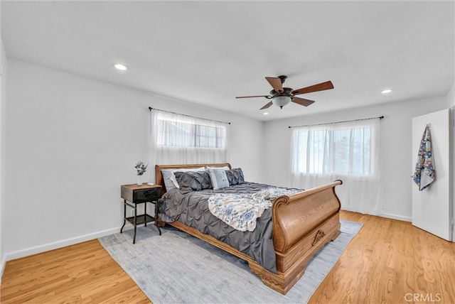 2117 Deodar, Santa Ana, CA 92705