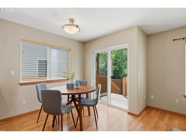 1325 CREEKSIDE Ln, Newberg, OR 97132