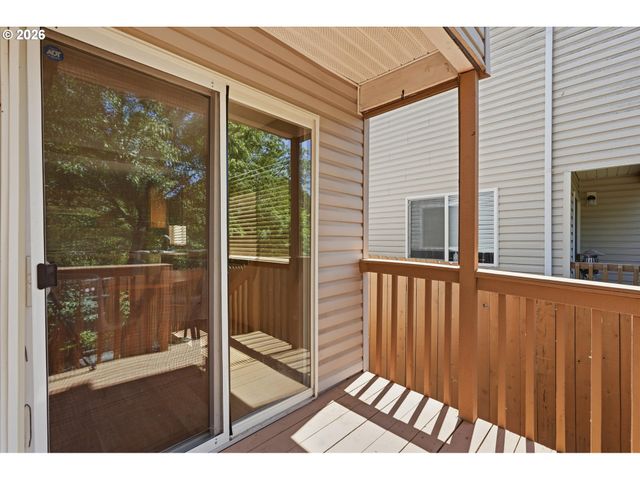 1325 CREEKSIDE Ln, Newberg, OR 97132