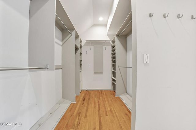 4219 Shadyglade Avenue, Studio City, CA 91604