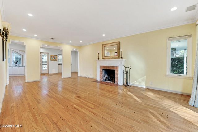 4219 Shadyglade Avenue, Studio City, CA 91604