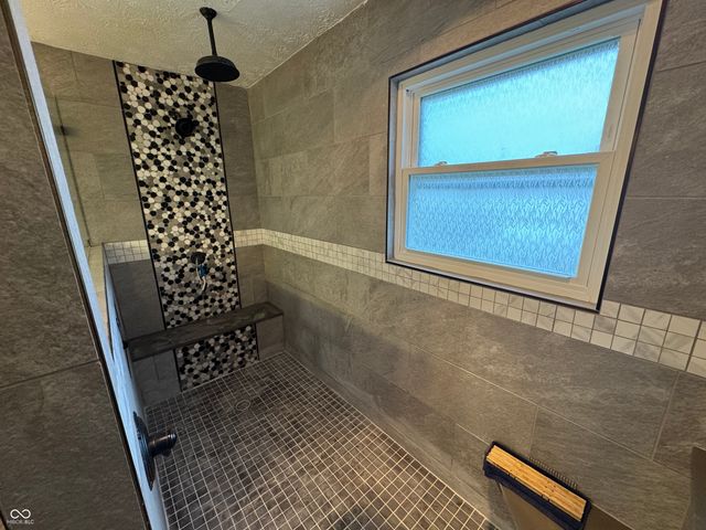 16711 Maraschino Drive, Noblesville, IN 46062