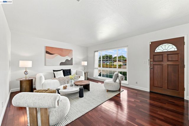 41441 Paseo Padre Pkwy, Fremont, CA 94539