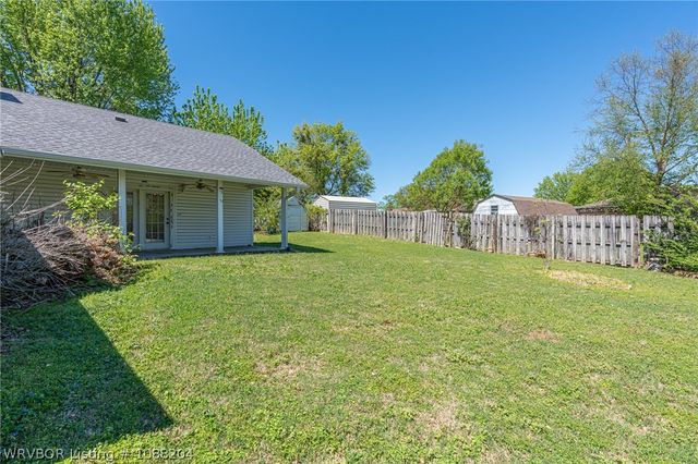 508 Blueberry Hill, Van Buren, AR 72956