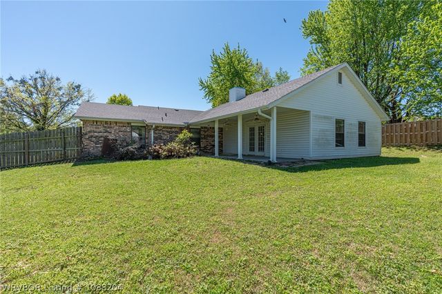 508 Blueberry Hill, Van Buren, AR 72956