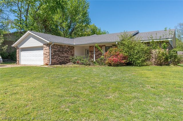 508 Blueberry Hill, Van Buren, AR 72956