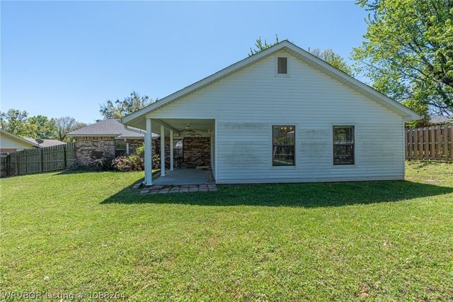 508 Blueberry Hill, Van Buren, AR 72956