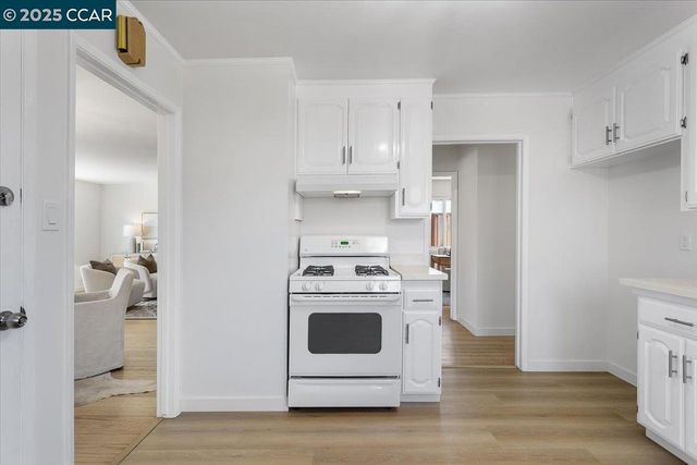 3154 Dominic Dr, Castro Valley, CA 94546