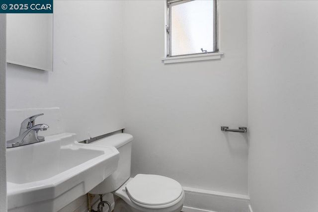 3154 Dominic Dr, Castro Valley, CA 94546