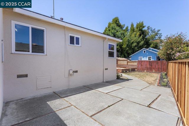 3154 Dominic Dr, Castro Valley, CA 94546