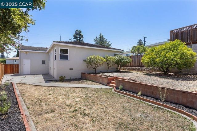 3154 Dominic Dr, Castro Valley, CA 94546