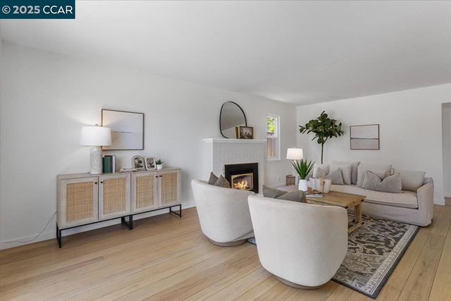 3154 Dominic Dr, Castro Valley, CA 94546