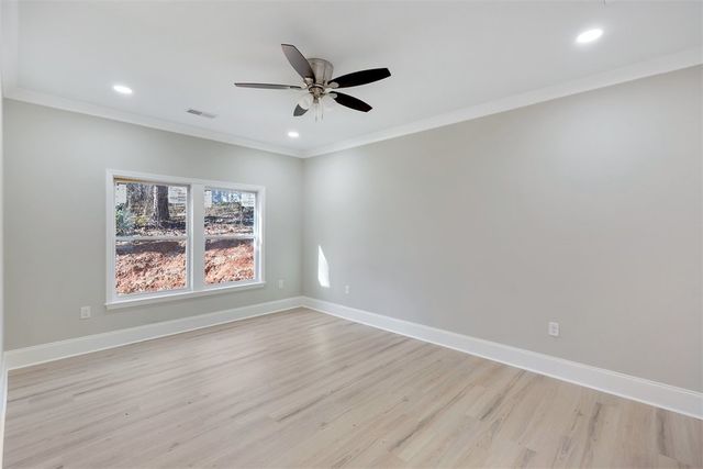 1418 Lake Jemiki Road, Walhalla, SC 29691