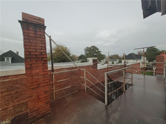359 Broad St Apt 3, Portsmouth, VA 23707