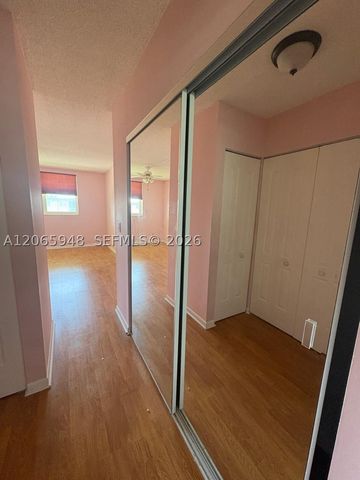 3091 NW 46th Ave 407C, Lauderdale Lakes, FL 33313