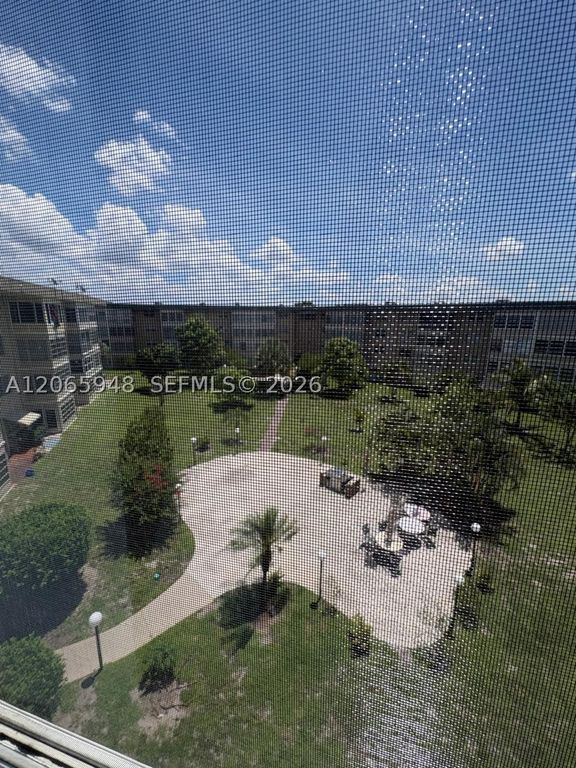 3091 NW 46th Ave 407C, Lauderdale Lakes, FL 33313