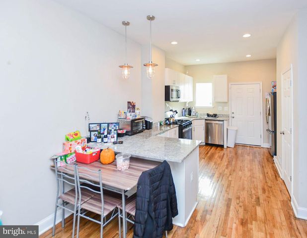 917 N PATTERSON PARK AVE, Baltimore, MD 21205