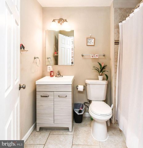 917 N PATTERSON PARK AVE, Baltimore, MD 21205