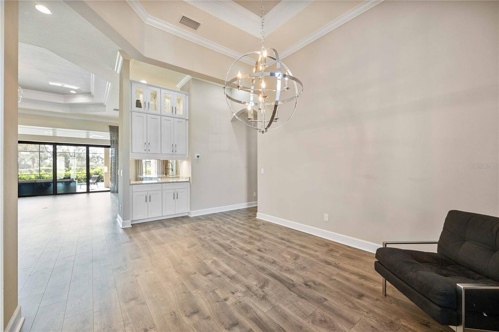 Image 14 of property listing at 4744 BENITO COURT, Bradenton, FL 34211