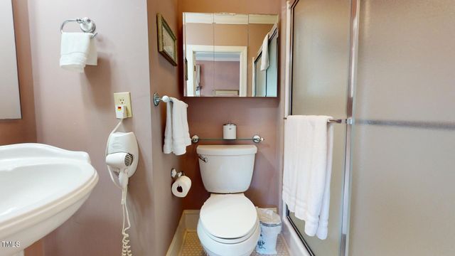 238 N Main Street, Wake Forest, NC 27587