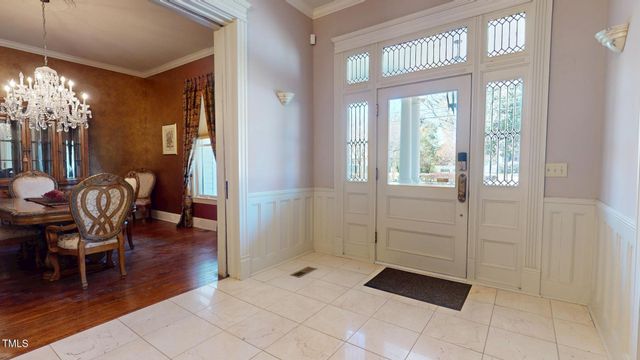 238 N Main Street, Wake Forest, NC 27587