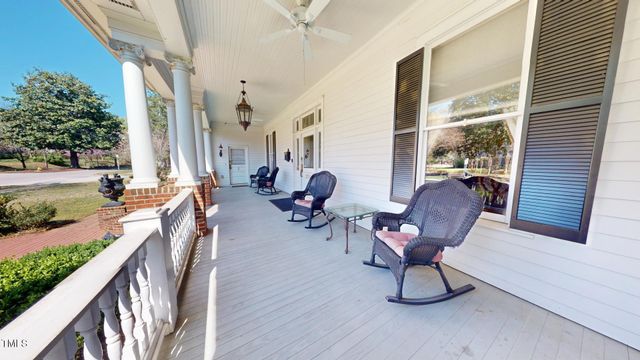 238 N Main Street, Wake Forest, NC 27587