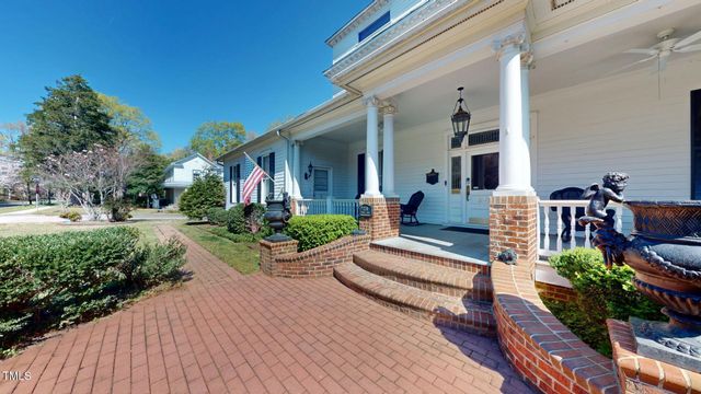 238 N Main Street, Wake Forest, NC 27587