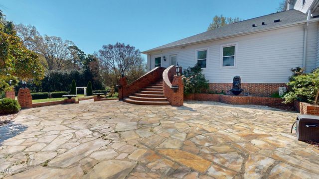 238 N Main Street, Wake Forest, NC 27587