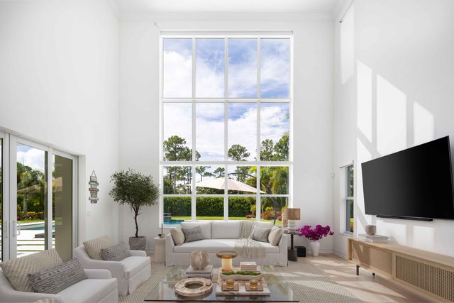 8120 SE Old Plantation Circle, Jupiter, FL 33458