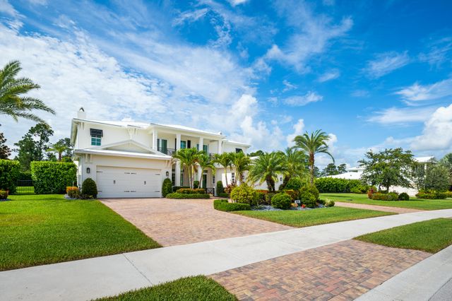 8120 SE Old Plantation Circle, Jupiter, FL 33458
