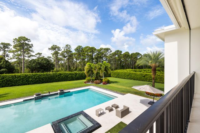 8120 SE Old Plantation Circle, Jupiter, FL 33458