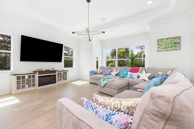 8120 SE Old Plantation Circle, Jupiter, FL 33458