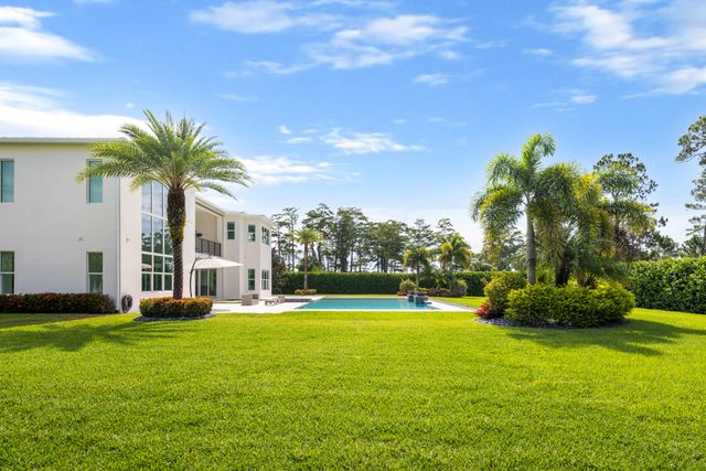 8120 SE Old Plantation Circle, Jupiter, FL 33458