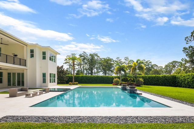 8120 SE Old Plantation Circle, Jupiter, FL 33458