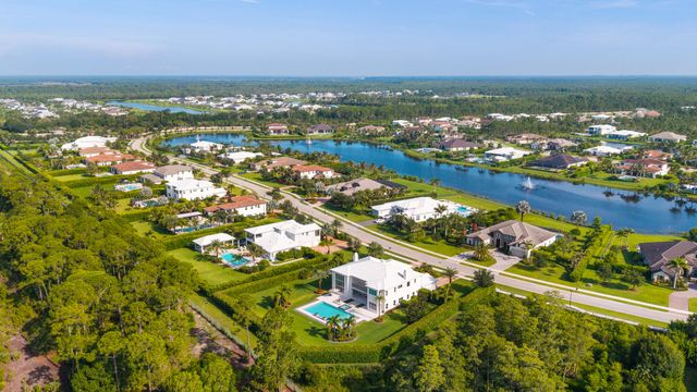 8120 SE Old Plantation Circle, Jupiter, FL 33458