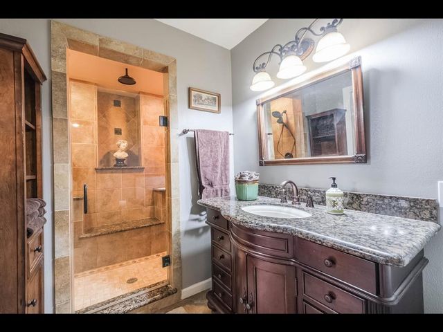9910 Pine Lake Drive, Houston, TX 77055