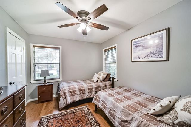 9910 Pine Lake Drive, Houston, TX 77055