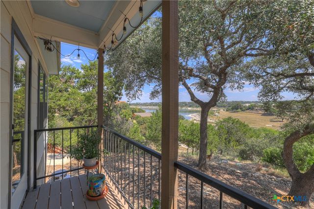 1799 Lakeside Drive, Canyon Lake, TX 78133