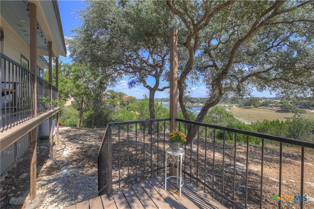 1799 Lakeside Drive, Canyon Lake, TX 78133
